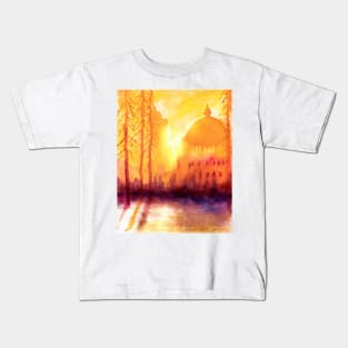 Golden hour light Kids T-Shirt